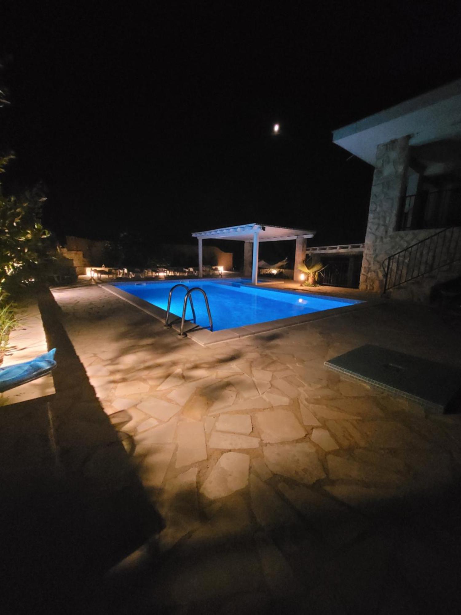 Villa Bosna Near Dubrovnik Very Beautiful Villa Entirely Privatized Swimming Pool, Jacuzzi, Sauna, Billiard, Ping-Pong Ivanica Exteriér fotografie